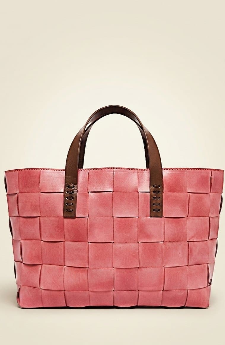 Rosa — Hand-dyed, hand-burnished vegetable-tanned leather; contrast handles